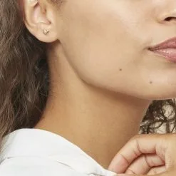Histoire D'Or Boucles D'oreilles Puces Aricia Coeur Or Jaune -Boucles d'oreilles pendantes Soldes Boutique B3OEJW0499 model0