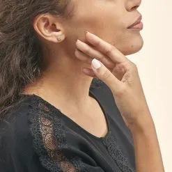 Histoire D'Or Boucles D'oreilles Puces Natacha Or Blanc Diamant -Boucles d'oreilles pendantes Soldes Boutique B3OFBDW581 model0