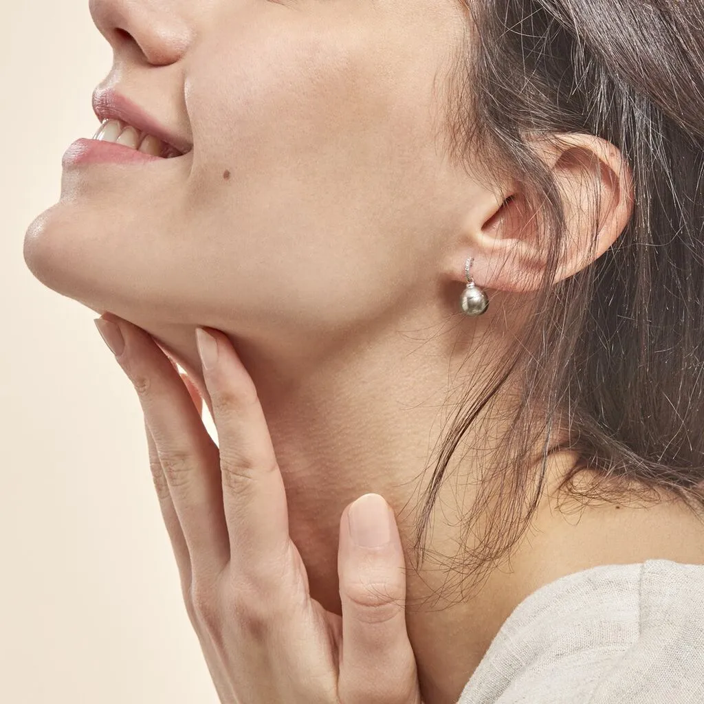 Histoire D'Or Boucles D'oreilles Puces Gatiene Or Blanc Perle De Culture Et Diamant 4 Histoire D'Or Boucles D'oreilles Puces Gatiene Or Blanc Perle De Culture Et Diamant – Image 4