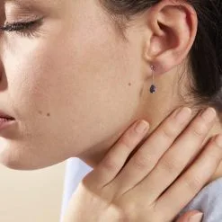 Histoire D'Or Boucles D'oreilles Pendantes Goutte Or Blanc Saphir 9 Histoire D'Or Boucles D'oreilles Pendantes Goutte Or Blanc Saphir -Boucles d'oreilles pendantes Soldes Boutique B3OFBSB018 model1