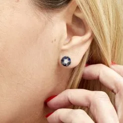 Histoire D'Or Boucles D'oreilles Puces Milana Or Blanc Saphir Et Diamant -Boucles d'oreilles pendantes Soldes Boutique B3OFBSB366 model0