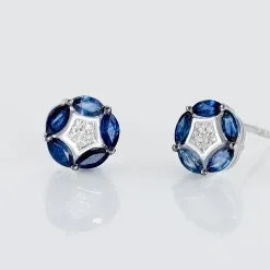 Histoire D'Or Boucles D'oreilles Puces Milana Or Blanc Saphir Et Diamant -Boucles d'oreilles pendantes Soldes Boutique B3OFBSB366 view2