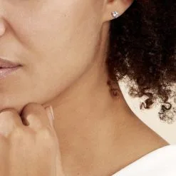 Histoire D'Or Boucles D'oreilles Puces Daria Serti Clos Or Blanc Oxyde De Zirconium 8 Histoire D'Or Boucles D'oreilles Puces Daria Serti Clos Or Blanc Oxyde De Zirconium -Boucles d'oreilles pendantes Soldes Boutique B3OFBZW015 model0