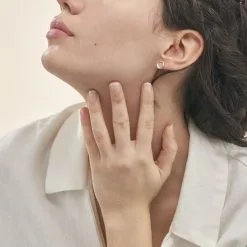 Histoire D'Or Boucles D'oreilles Puces Batoul Or Jaune Diamant -Boucles d'oreilles pendantes Soldes Boutique B3OFJDW213 model0