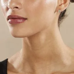 Histoire D'Or Boucles D'oreilles Puces Sagesse Or Jaune Emeraude Et Diamant -Boucles d'oreilles pendantes Soldes Boutique B3OFJEV008 model0