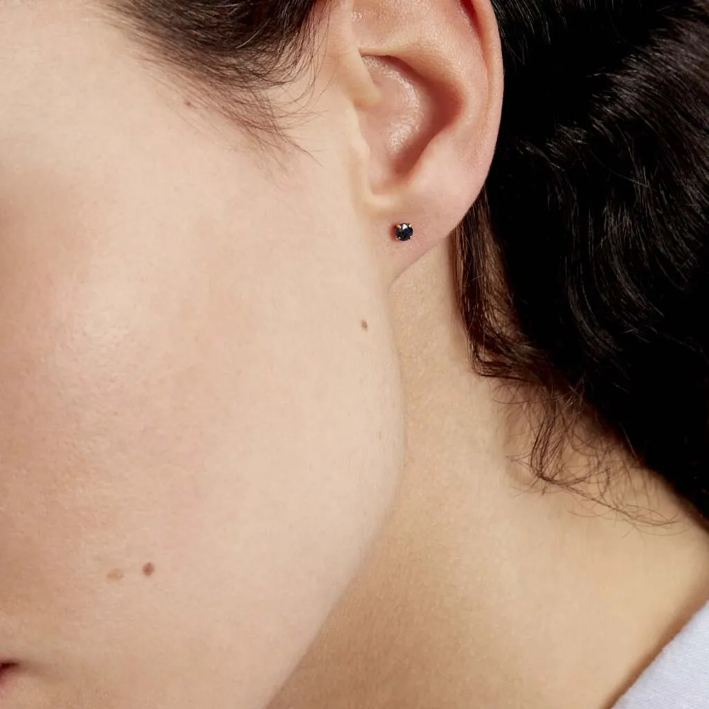 Histoire D'Or Boucles D'oreilles Puces Elea Serti Griffe Or Jaune Saphir 5 Histoire D'Or Boucles D'oreilles Puces Elea Serti Griffe Or Jaune Saphir – Image 5