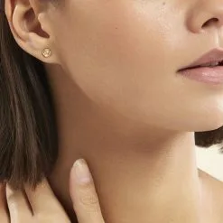 Histoire D'Or Boucles D'oreilles Puces Philine Fleur Or Jaune -Boucles d'oreilles pendantes Soldes Boutique B3OFJW00CS model0