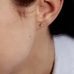 Histoire D'Or Boucles D'oreilles Puces Eleanor Fleur Or Jaune Oxyde De Zirconium -Boucles d'oreilles pendantes Soldes Boutique B3OFJZW321 model1